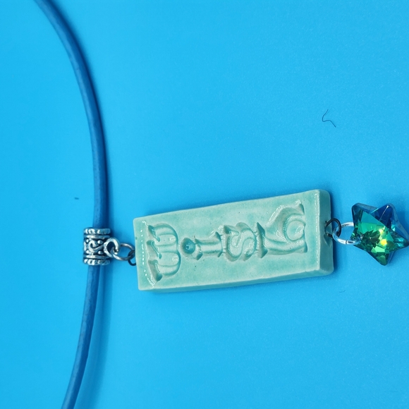 Handmade Jewelry - Elegant Handmade Ceramic Green Pendant Necklace